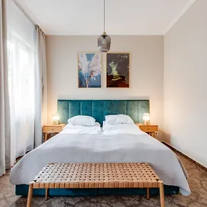 https://andante.praguehotelsweb.com